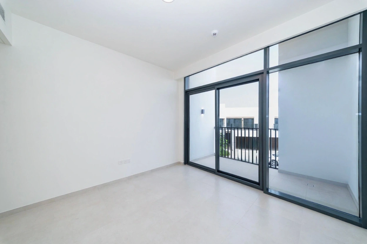 4BR Townhouse for Rent in Bliss, AR3 | Vacant | 2 Cheques 4BR Townhouse for Rent in Bliss, AR3 | Vacant | 2 Cheques