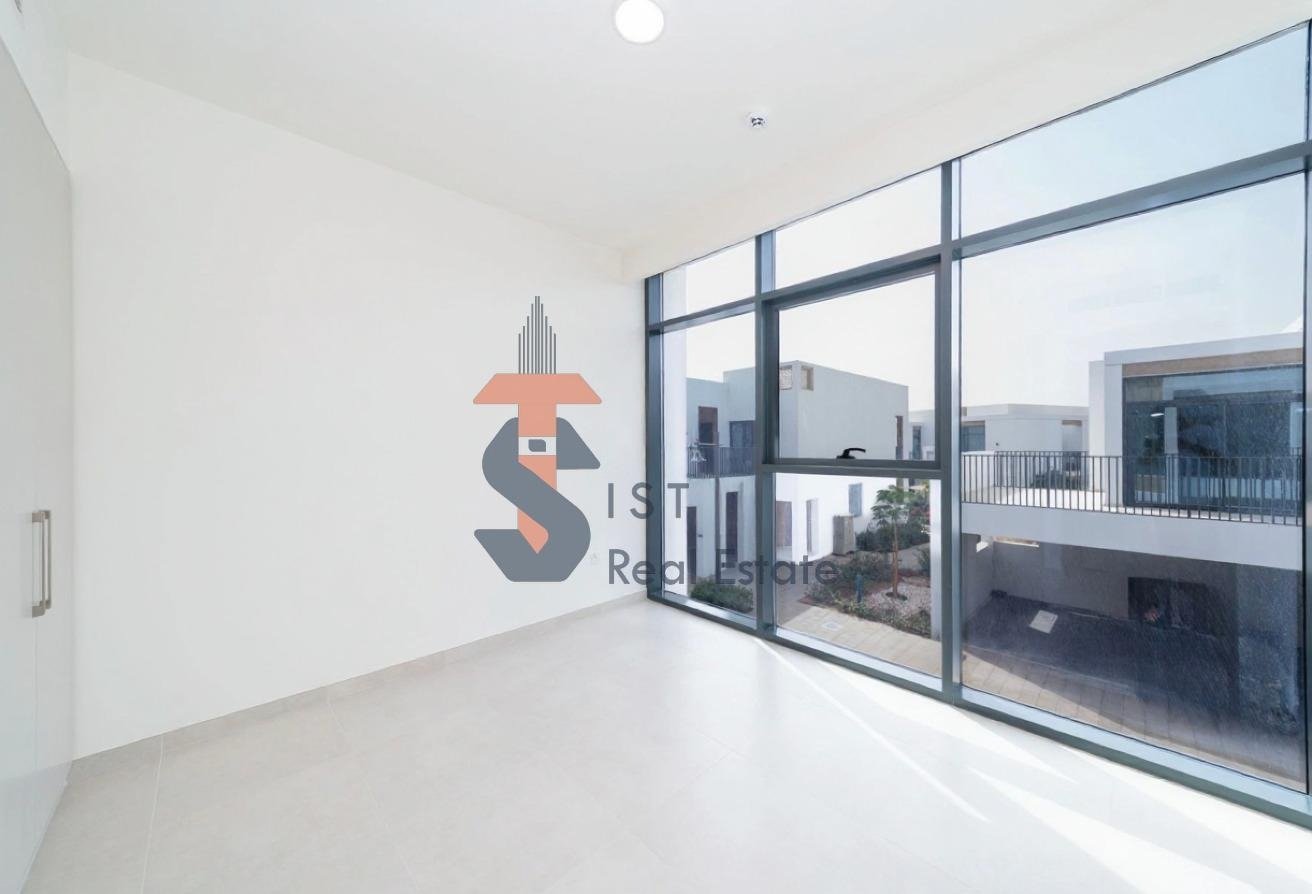 Corner triplex 4 bedroom townhouse for rent in Bliss Arabian Ranches 3 Emaar Dubai Corner triplex 4 bedroom townhouse for rent in Bliss Arabian Ranches 3 Emaar Dubai