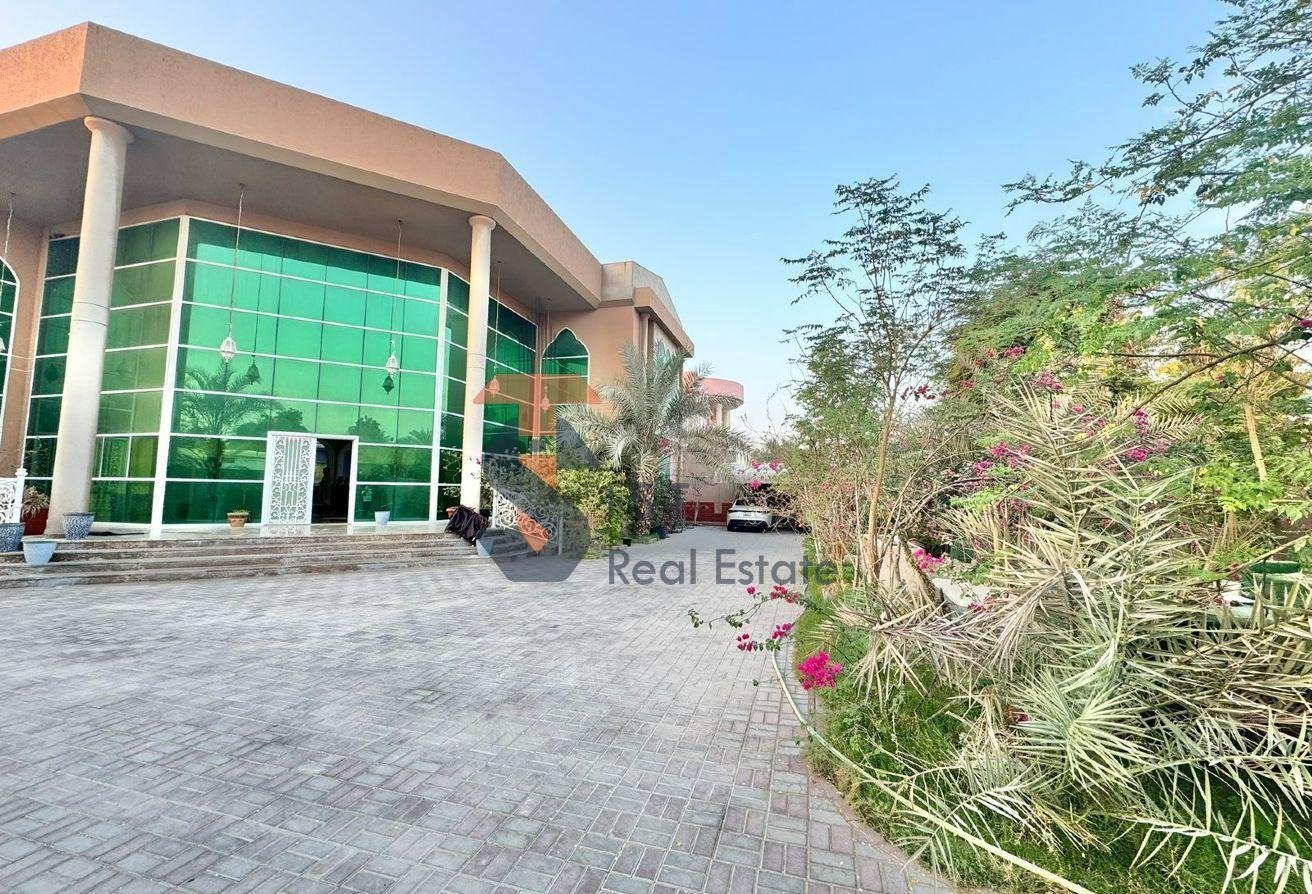 Grand 7 bedroom villa for sale in Al Mizhar 2 Dubai GCC nationals furnished Grand 7 bedroom villa for sale in Al Mizhar 2 Dubai GCC nationals furnished
