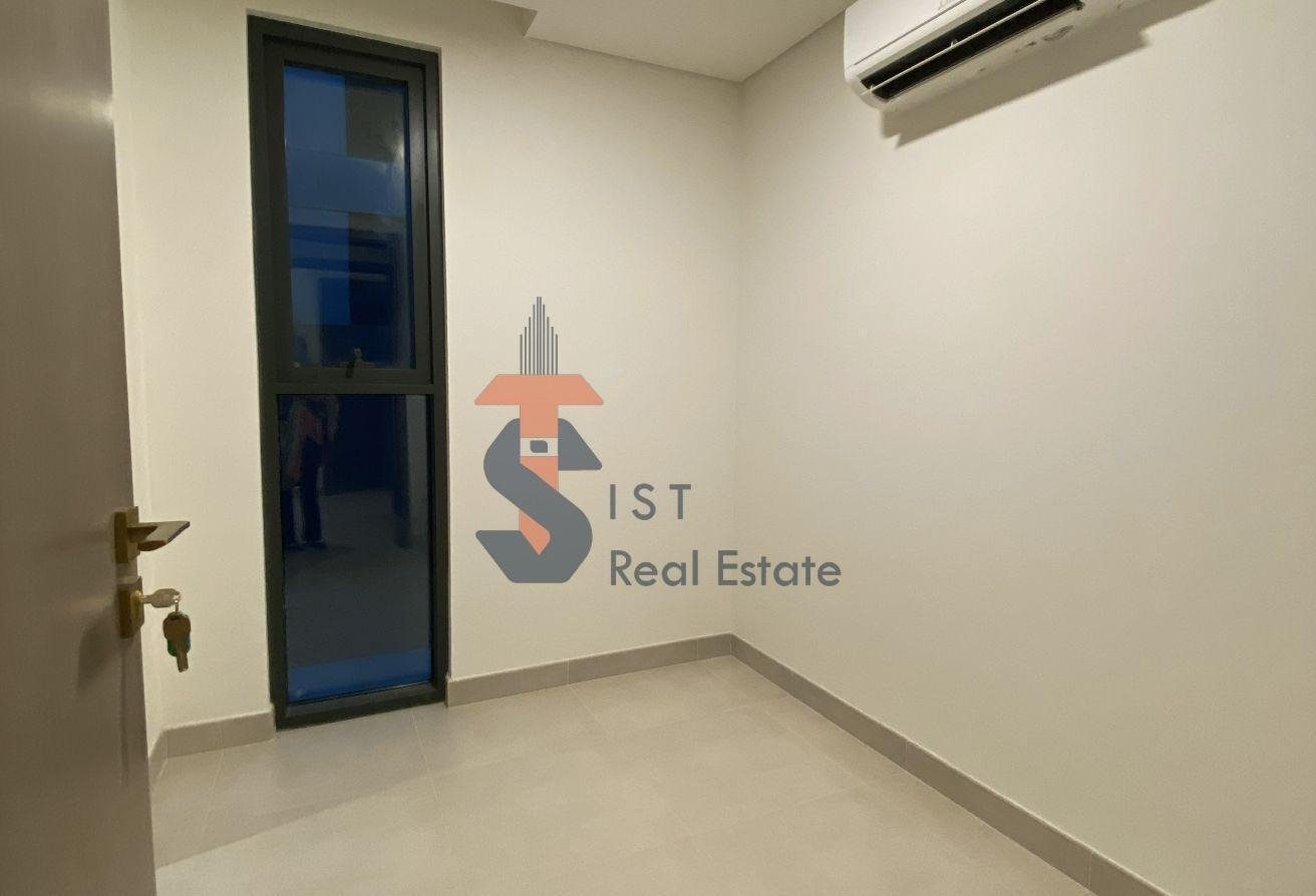 Elie Saab 2 Arabian Ranches 3 – park-facing 4 bedroom villa exterior and garden Elie Saab 2 Arabian Ranches 3 – park-facing 4 bedroom villa exterior and garden