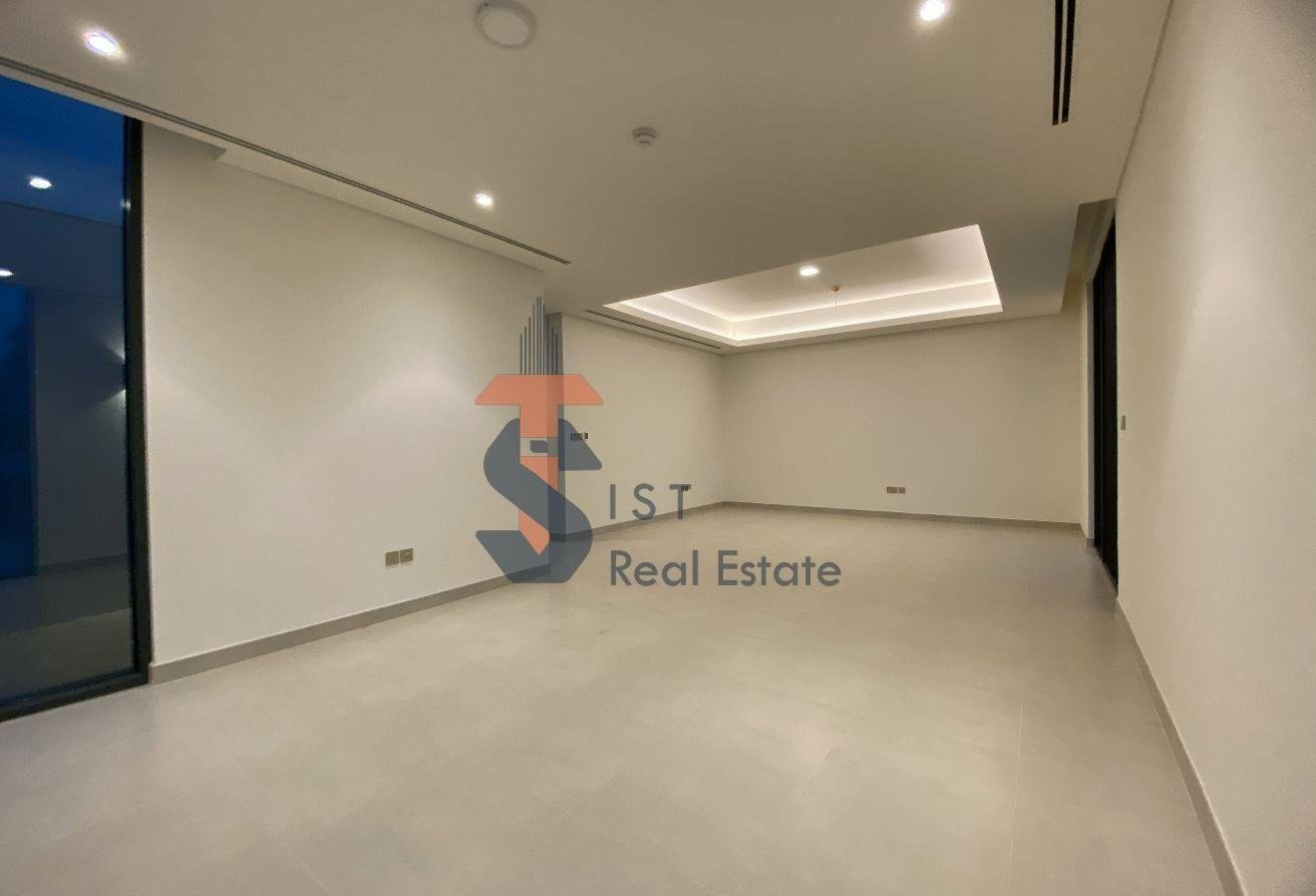 Elie Saab 2 Arabian Ranches 3 – park-facing 4 bedroom villa exterior and garden Elie Saab 2 Arabian Ranches 3 – park-facing 4 bedroom villa exterior and garden