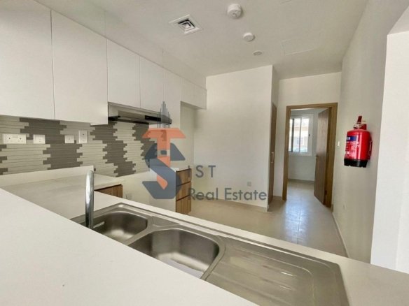 Amaranta 1 Villanova &ndash; single-row 2BR + maid villa with landscaped garden